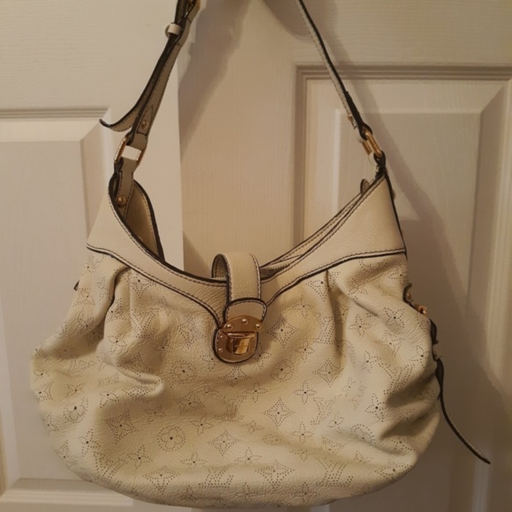 Louis Vuitton purse